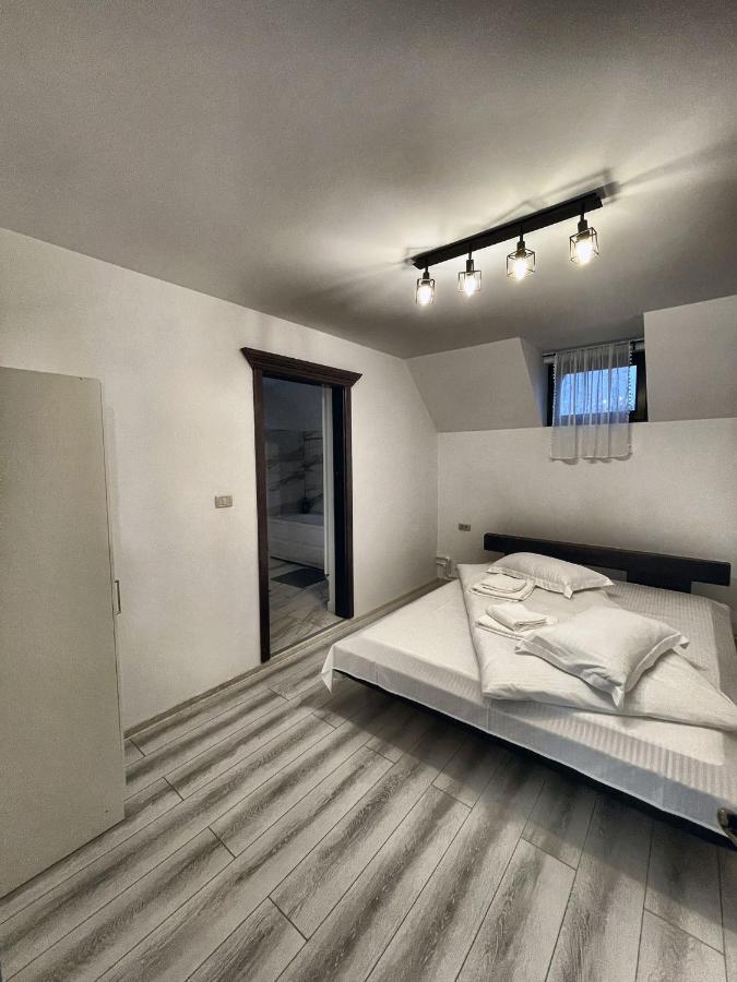 Casa Din Podirei Villa Capu Cîmpului Екстериор снимка